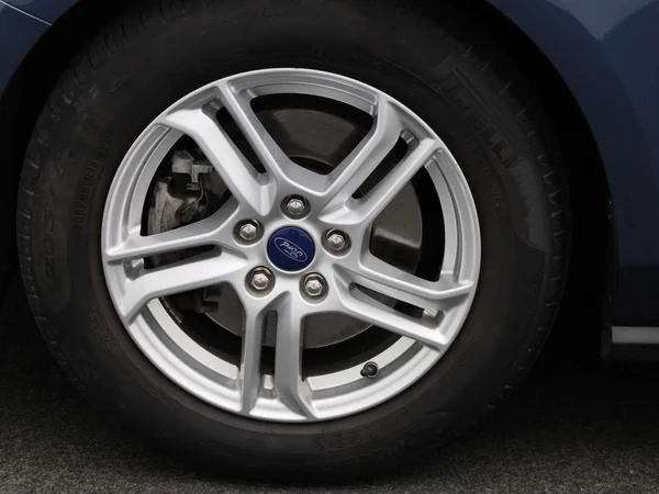 Ford Focus (2021) — foto 4 van 39