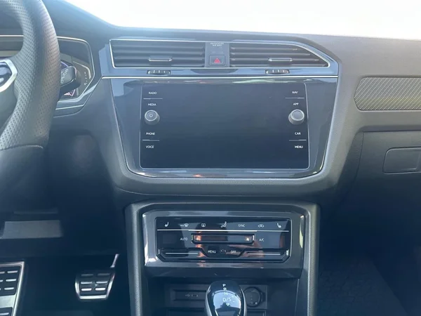 VOLKSWAGEN Tiguan Dsl (2023) — foto 10 van 20