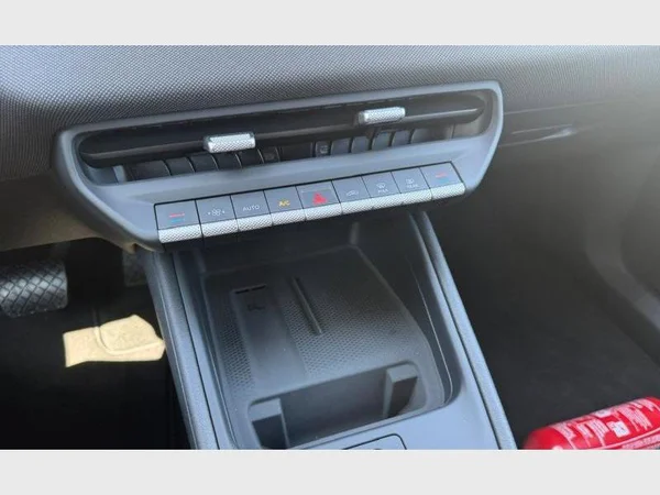 Volkswagen ID.Polo (2026) — foto 15 van 28
