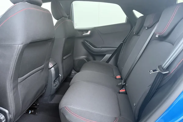 Ford Puma — foto 15 van 16