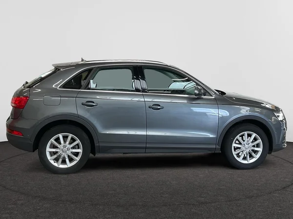AUDI Q3 (2018) — foto 19 van 22