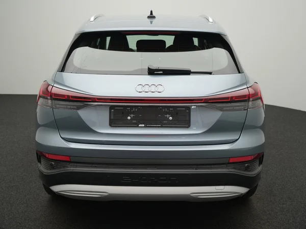 AUDI Q4 e-tron (2025) — foto 7 van 13
