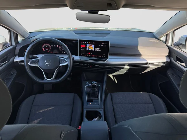 VOLKSWAGEN Golf VIII SW (2025) — foto 23 van 23