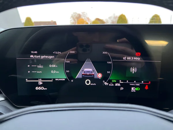 AUDI A5 Avant (2025) — foto 7 van 24