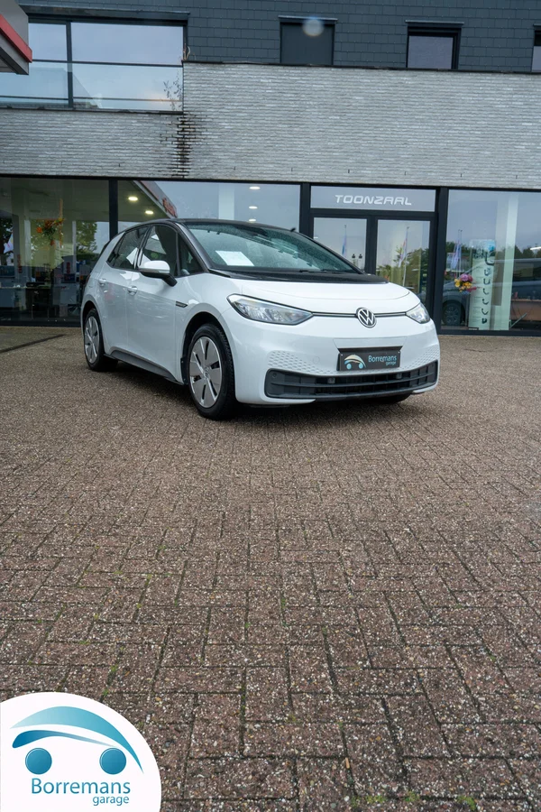Volkswagen ID3 (2022) — foto 36 van 48