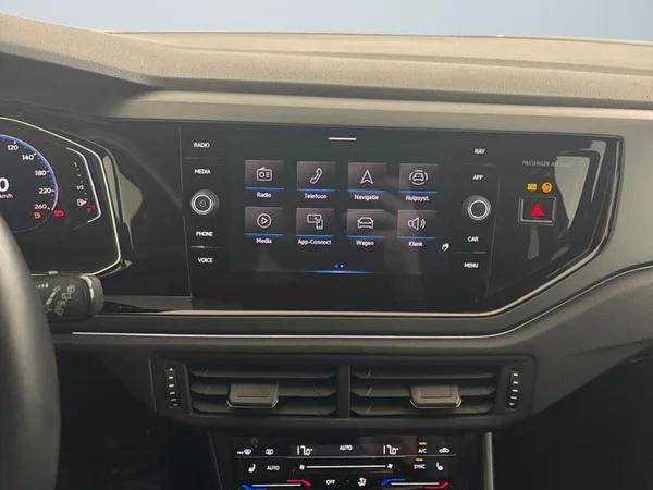 VOLKSWAGEN Taigo (2023) — foto 9 van 24