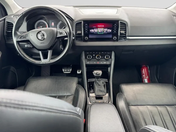 SKODA Karoq (2018) — foto 10 van 15