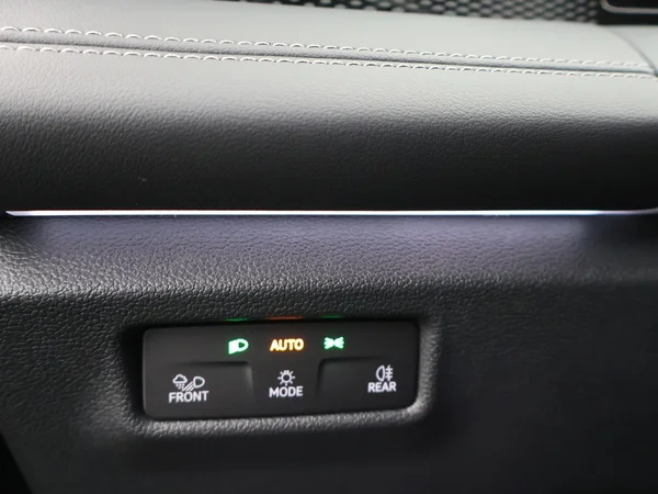 VOLKSWAGEN Tiguan (2025) — foto 10 van 21