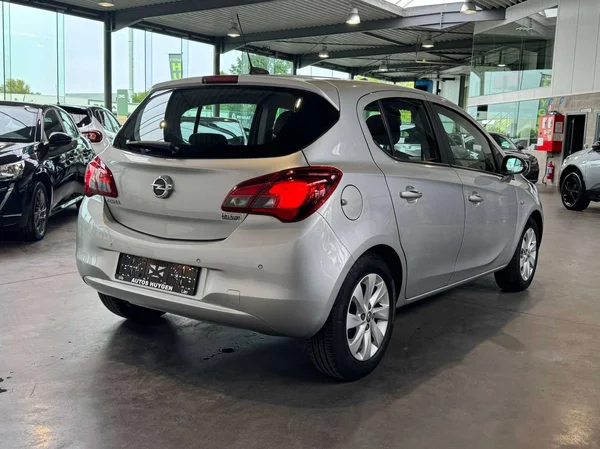 Opel Corsa (2018) — foto 7 van 14