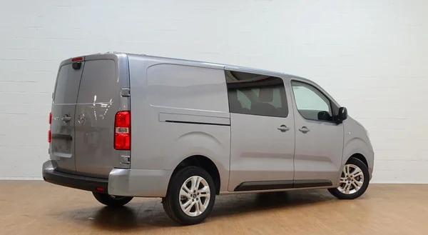 Opel Vivaro (2026) — foto 21 van 27