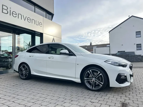 Bmw 218 (2022) — foto 13 van 22