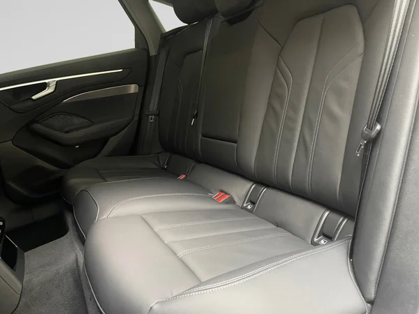 AUDI A6 e-hybrid (PHEV) (2025) — foto 8 van 14