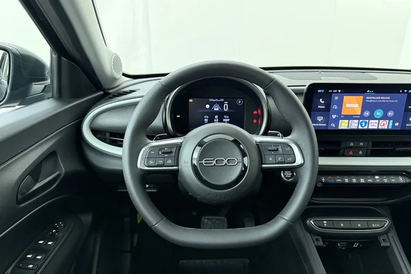 Fiat 600 (2025) — foto 2 van 19