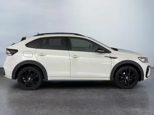 VOLKSWAGEN Taigo (2022) — foto 12 van 17
