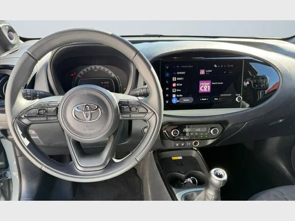 Toyota AYGO X (2025) — foto 12 van 26