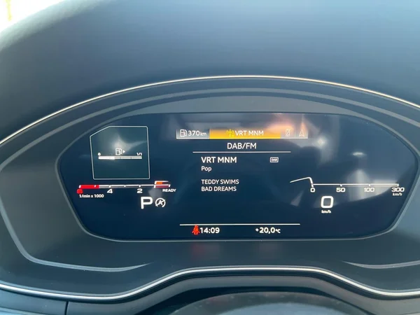 AUDI A4 Avant Dsl (2022) — foto 5 van 24