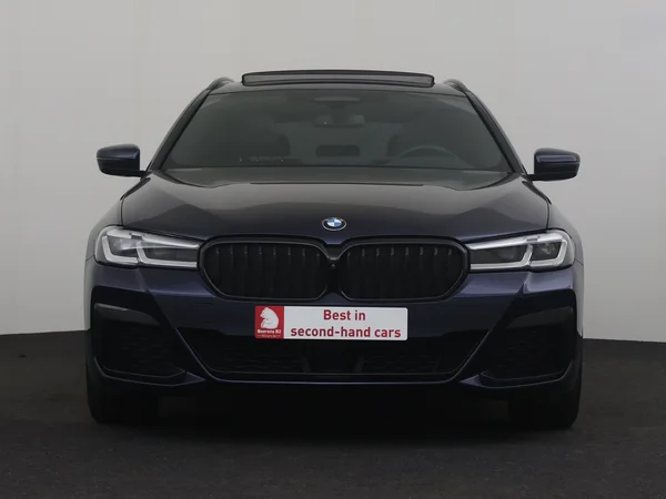 BMW 530 (2021) — foto 34 van 36