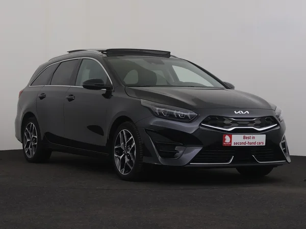 KIA Ceed SW (2023) — foto 26 van 31