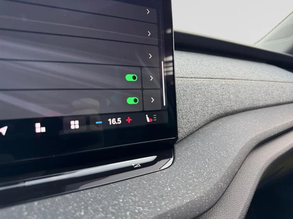 SKODA Octavia Combi (2025) — foto 11 van 22