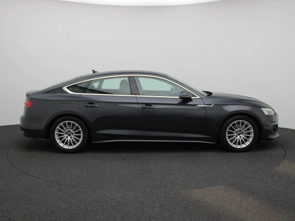 Audi A5 (2022) — foto 40 van 43
