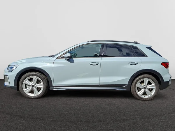 AUDI A3 Allstreet (2025) — foto 12 van 24