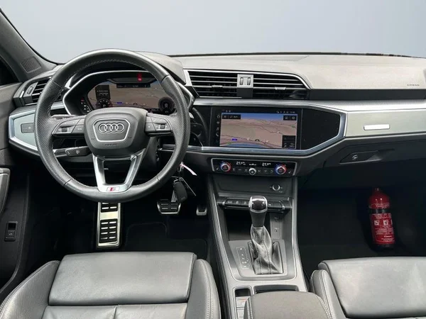 AUDI Q3 Sportback (2023) — foto 39 van 39