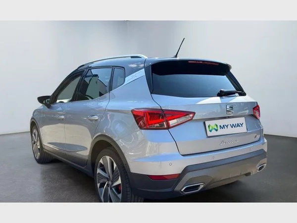 Seat Arona (2023) — foto 25 van 27