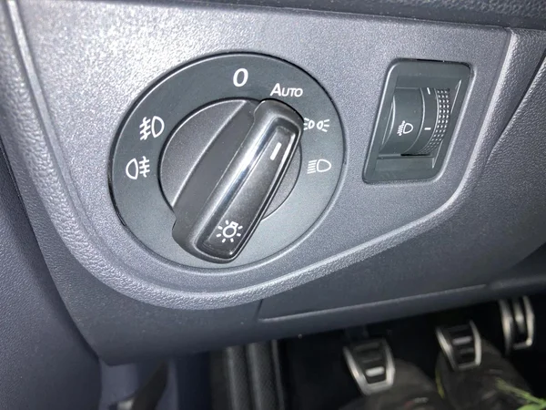 VOLKSWAGEN Taigo (2025) — foto 24 van 36