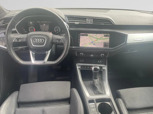 AUDI Q3 Sportback (2025) — foto 15 van 21
