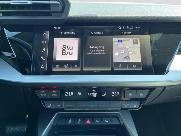 AUDI A3 Sportback (2025) — foto 2 van 21