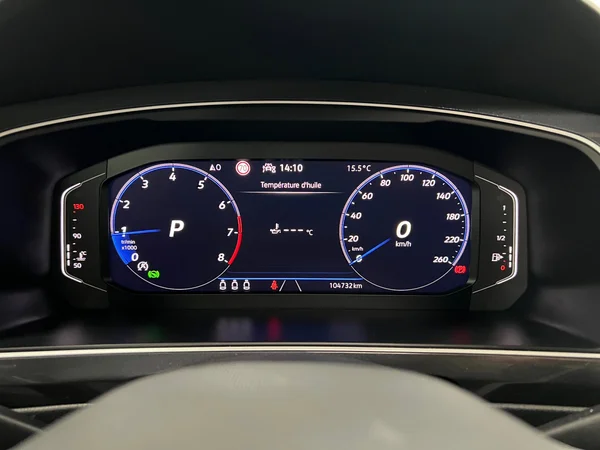 VOLKSWAGEN Tiguan (2023) — foto 19 van 20