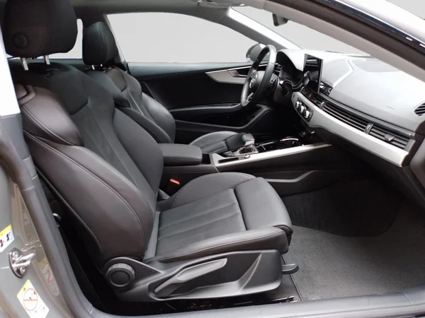 AUDI A5 (2023) — foto 18 van 23