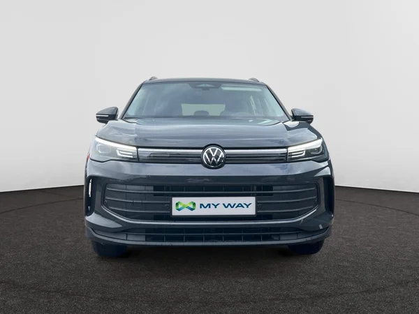 VOLKSWAGEN Tiguan (2026) — foto 2 van 16