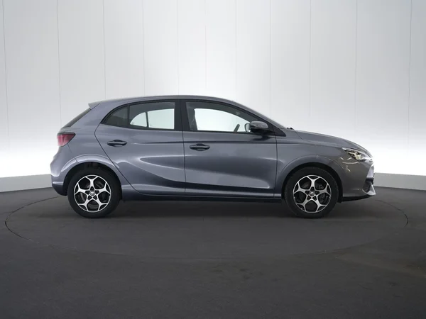 MG ZS (2024) — foto 18 van 21