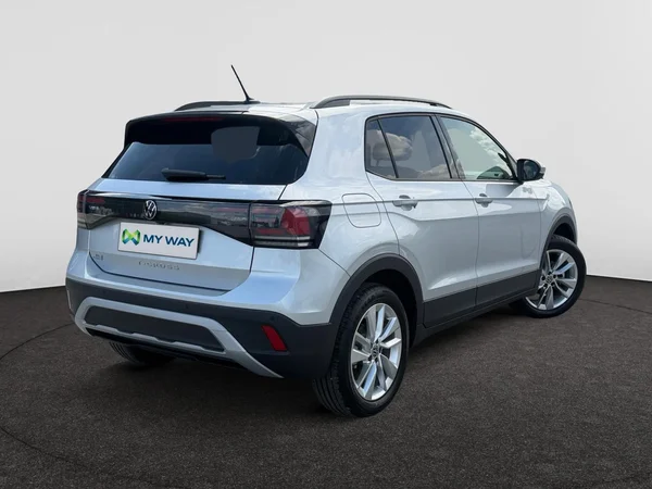 VOLKSWAGEN T-Cross (2025) — foto 12 van 19
