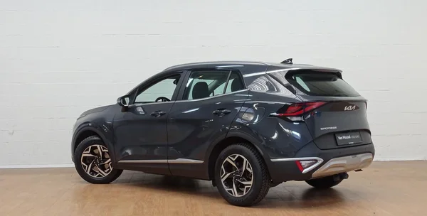 Kia Sportage (2023) — foto 21 van 26