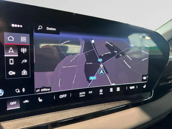 AUDI Q6 Sportback e-tron (2026) — foto 18 van 20