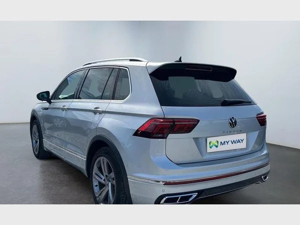 Volkswagen Tiguan (2022) — foto 13 van 18