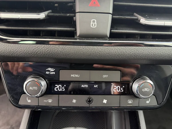 SKODA Kamiq (2026) — foto 4 van 18