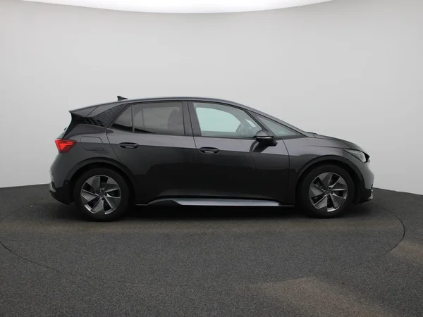 CUPRA Born (2022) — foto 44 van 47