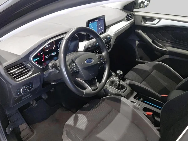 Ford Focus (2019) — foto 17 van 17