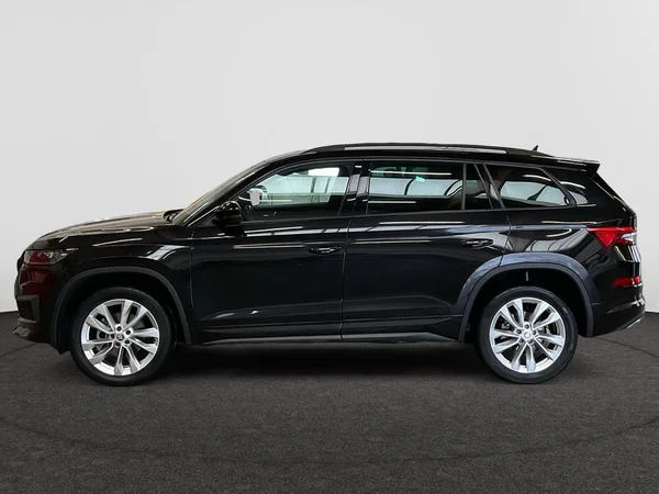SKODA Kodiaq (2024) — foto 12 van 22