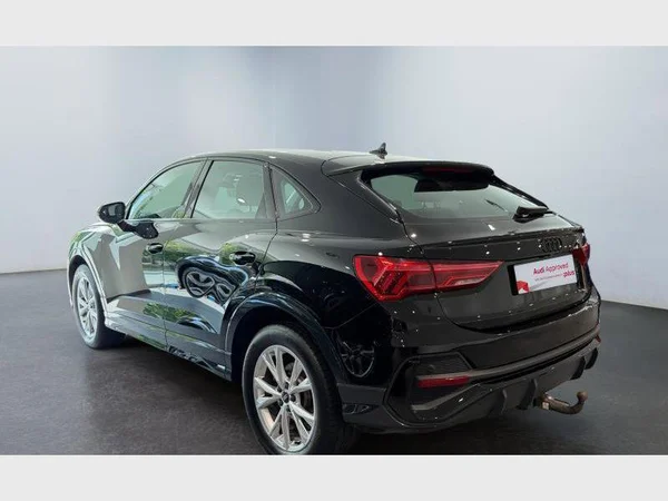 Audi Q3 Sportback (2022) — foto 24 van 27