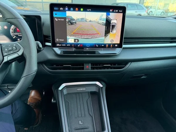 VOLKSWAGEN T-Roc (2026) — foto 3 van 21