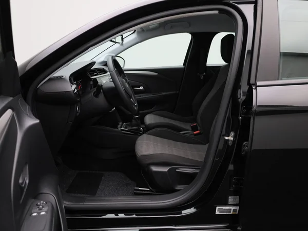 Opel Corsa (2022) — foto 38 van 38