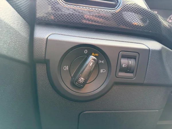 VOLKSWAGEN T-Cross (2025) — foto 22 van 31
