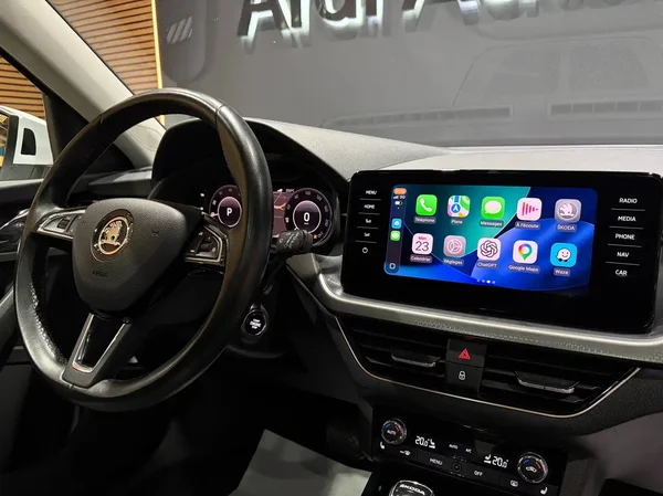 Skoda Kamiq (2020) — foto 9 van 26