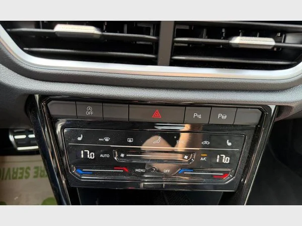Volkswagen T-Roc (2026) — foto 14 van 24
