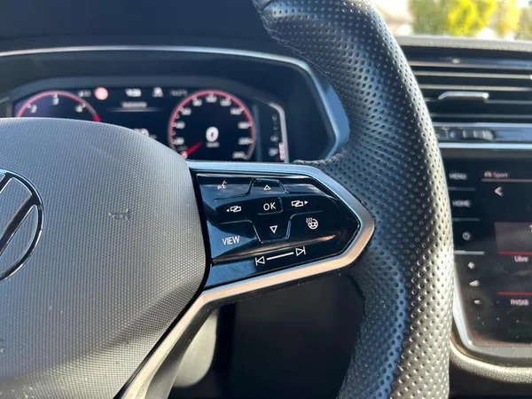 VOLKSWAGEN Tiguan Allspace Dsl (2022) — foto 19 van 35