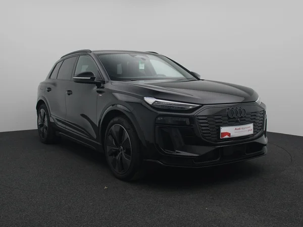 AUDI Q6 e-tron (2026) — foto 12 van 21